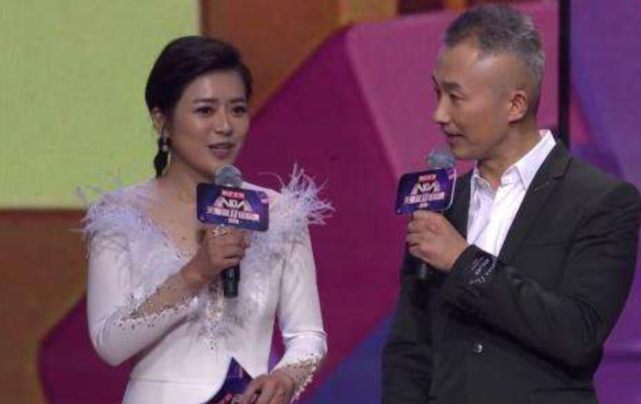 跟老公甜蜜二人世界结束大半个娱乐圈送祝福恭喜小公主诞生