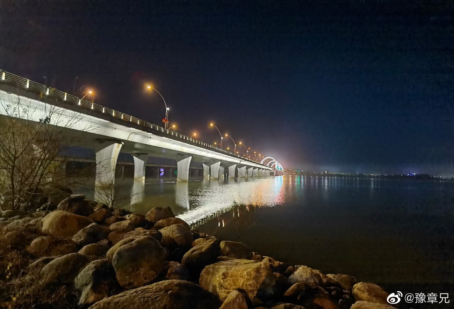 江西是个好地方 九江:夜色中的八里湖大桥_高清图集_新浪网