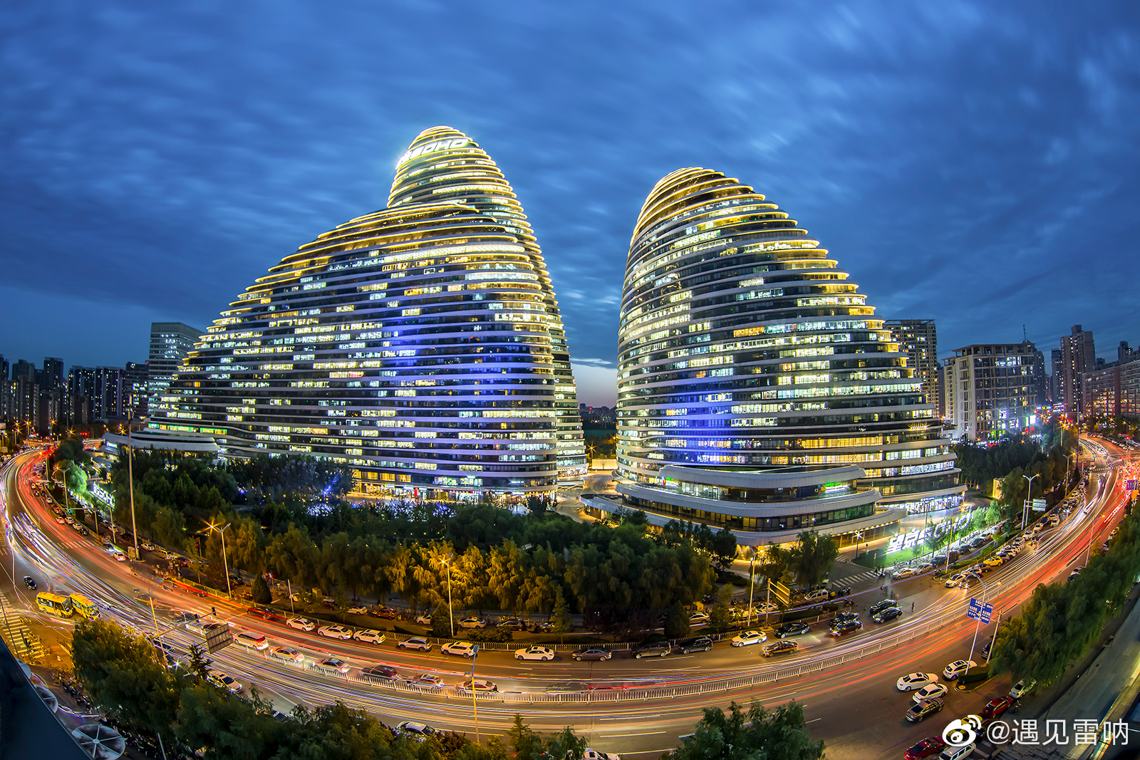 北京,极具现代建筑时尚感的银河soho,望京soho……_高清图集_新浪网