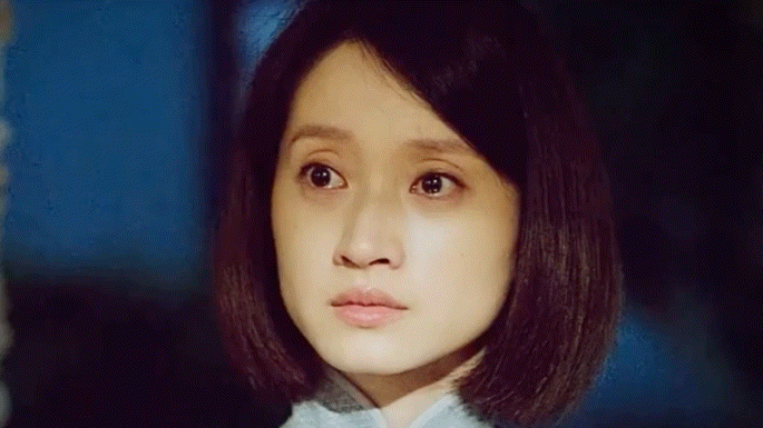 而女二中二小资产阶级狂热病的表妹谢木兰,身材爆炸