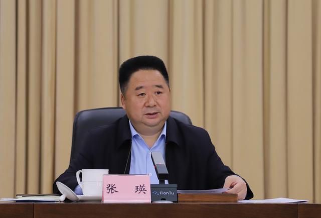 成都市副市长,成都东部新区党工委书记张瑛:从四个方面发力 让城市在