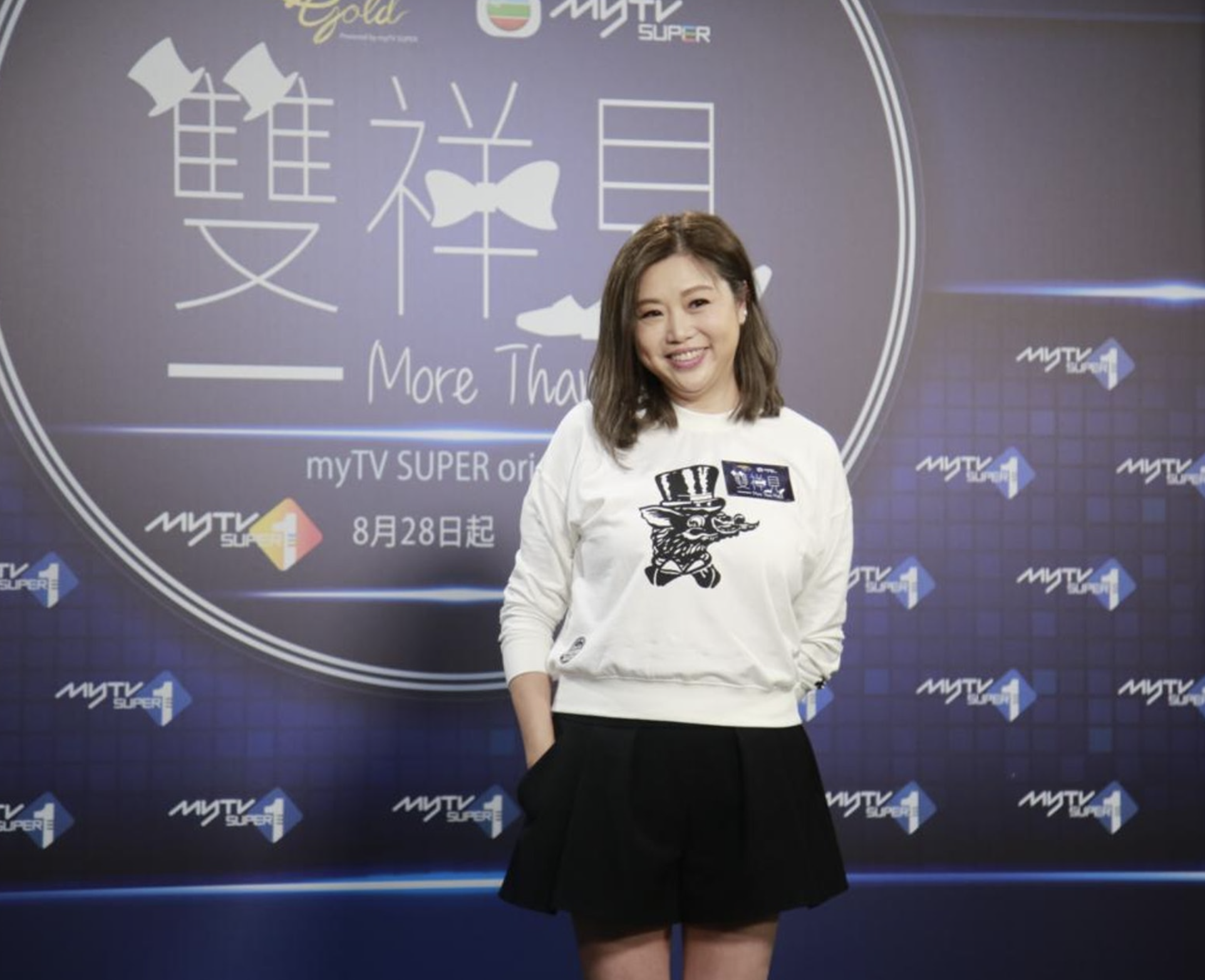 梅小惠受访聊感情状态遗憾未被曾伟权求婚单身21年仍憧憬结婚