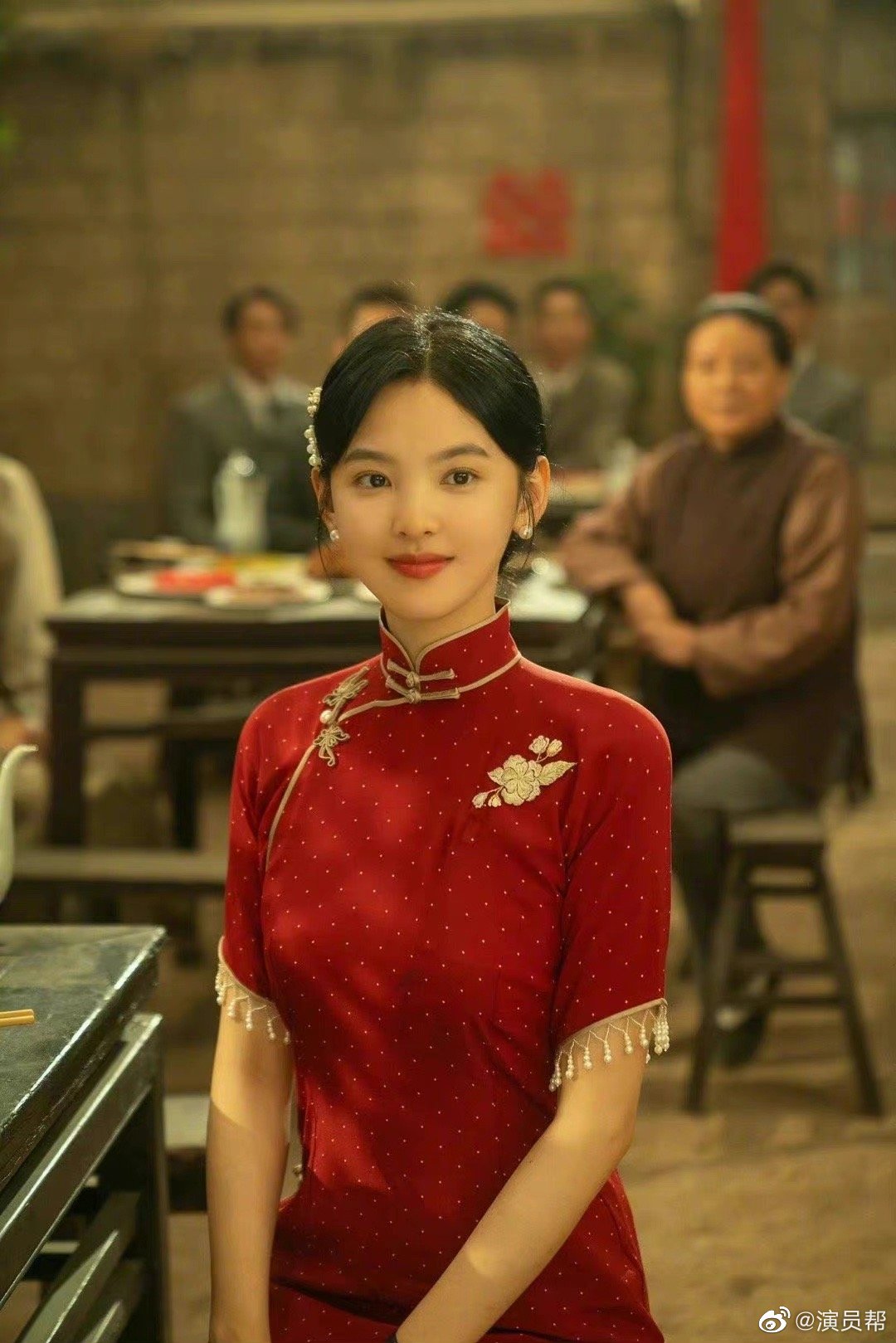 真的宛如民国千金大小姐__财经头条