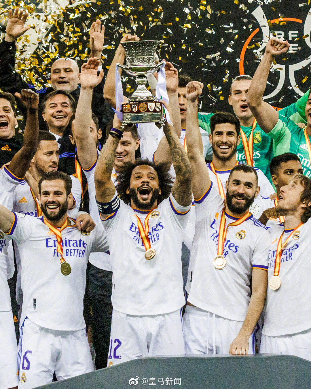 皇马在2021/22赛季收获的三个冠军_高清图集_新浪网
