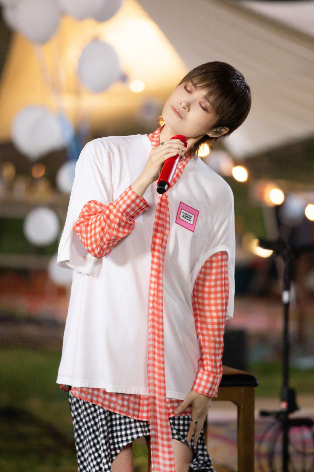 但没有任何一个夏天像今夏 今朝毕业……|今夏|歌会|朴树_新浪新闻