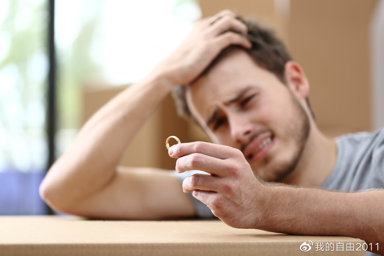 离婚多年后再见到前妻,其实就一种感受休闲区蓝鸢梦想 - Www.slyday.coM 离婚多年后再见到前妻,其实就一种感受休闲区蓝鸢梦想 - Www.slyday.coM