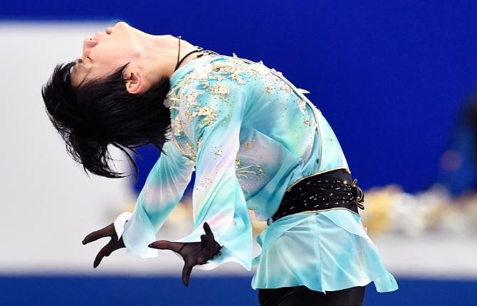 羽生结弦也有冰墩墩了！王诗玥、柳鑫宇送的休闲区蓝鸢梦想 - Www.slyday.coM