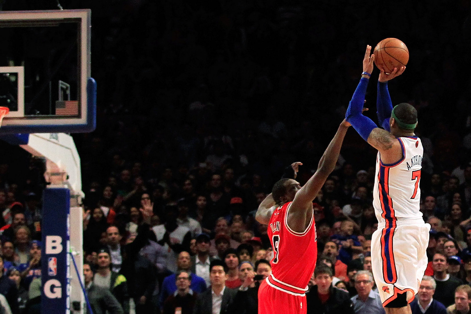 如何评价安东尼的投篮技术?