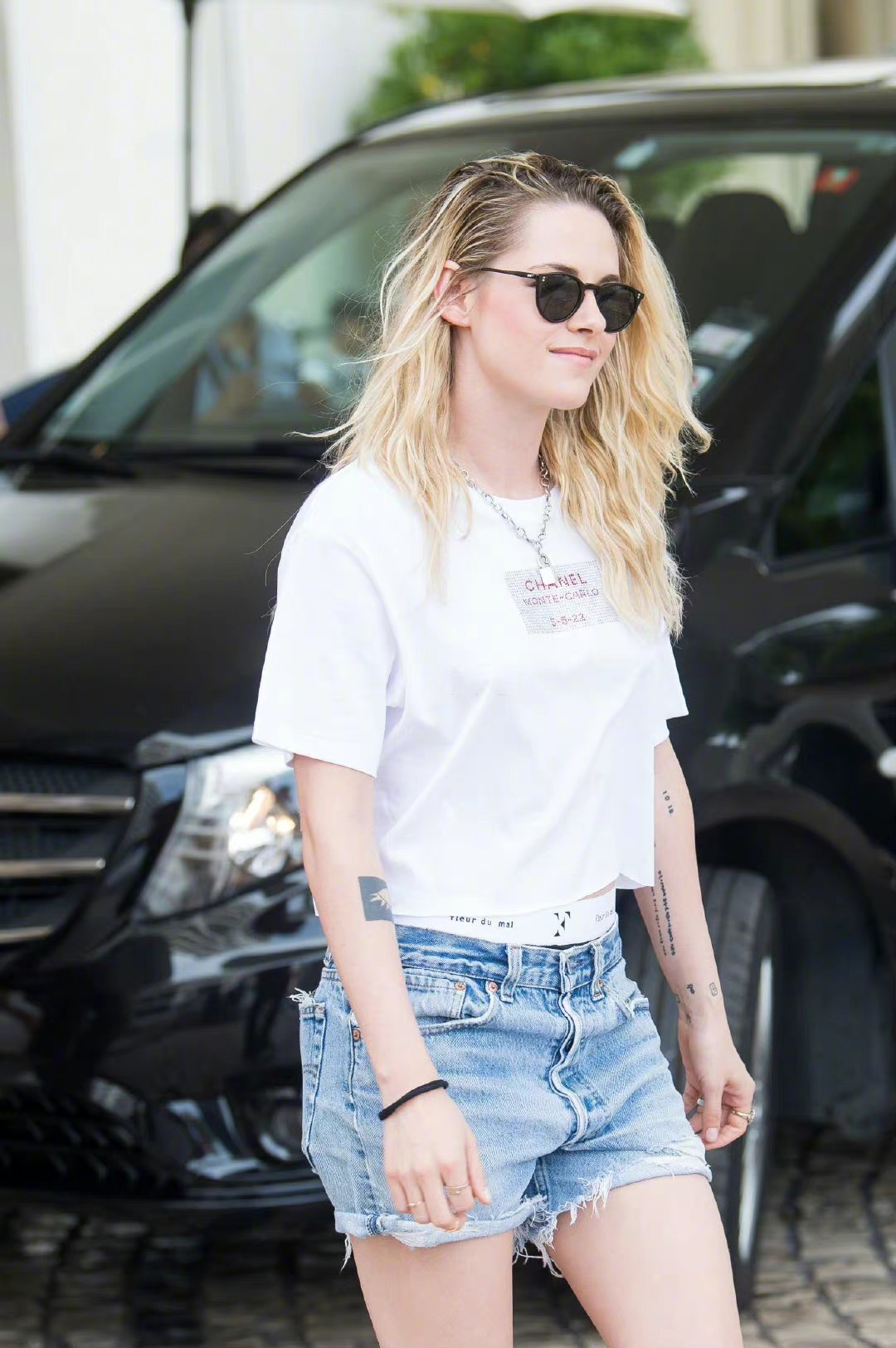 克里斯汀斯图尔特kristenstewart抵达第一组写真释出