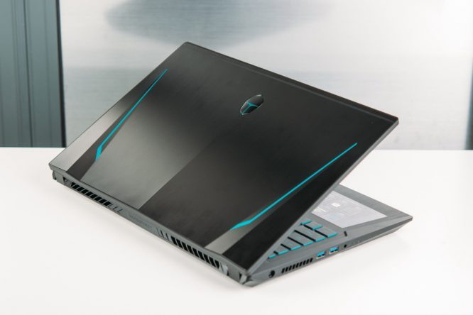 166英寸雷神911绝地武士评测游戏大作畅游新利器