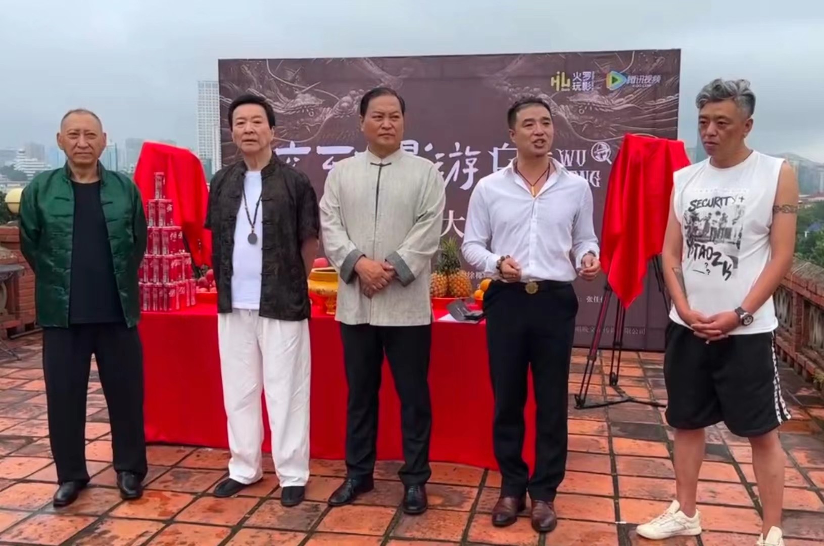 交互式|李少林|张伟东_新浪新闻