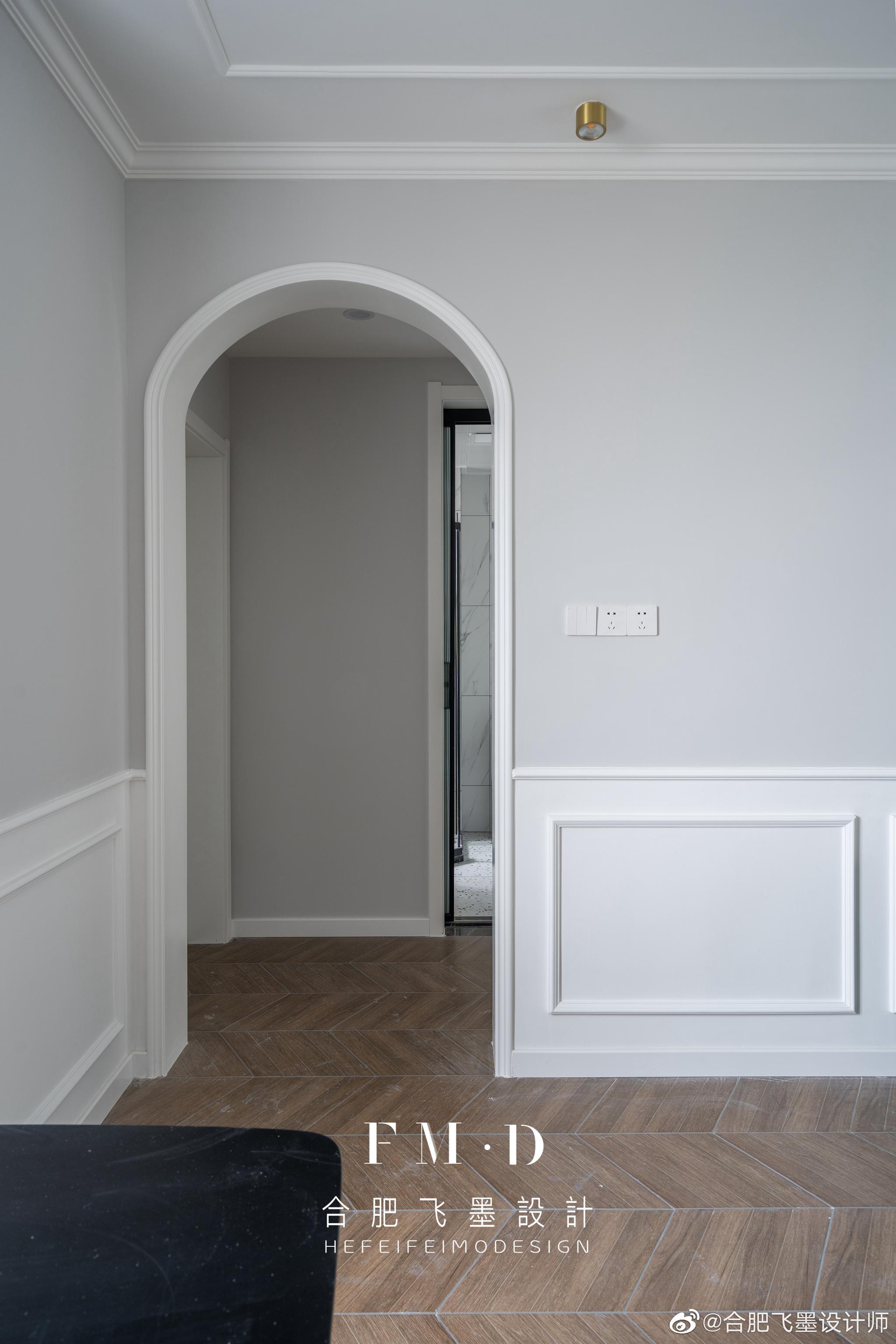 除去单一的线条,拱形门元素在家装中越来越流行了