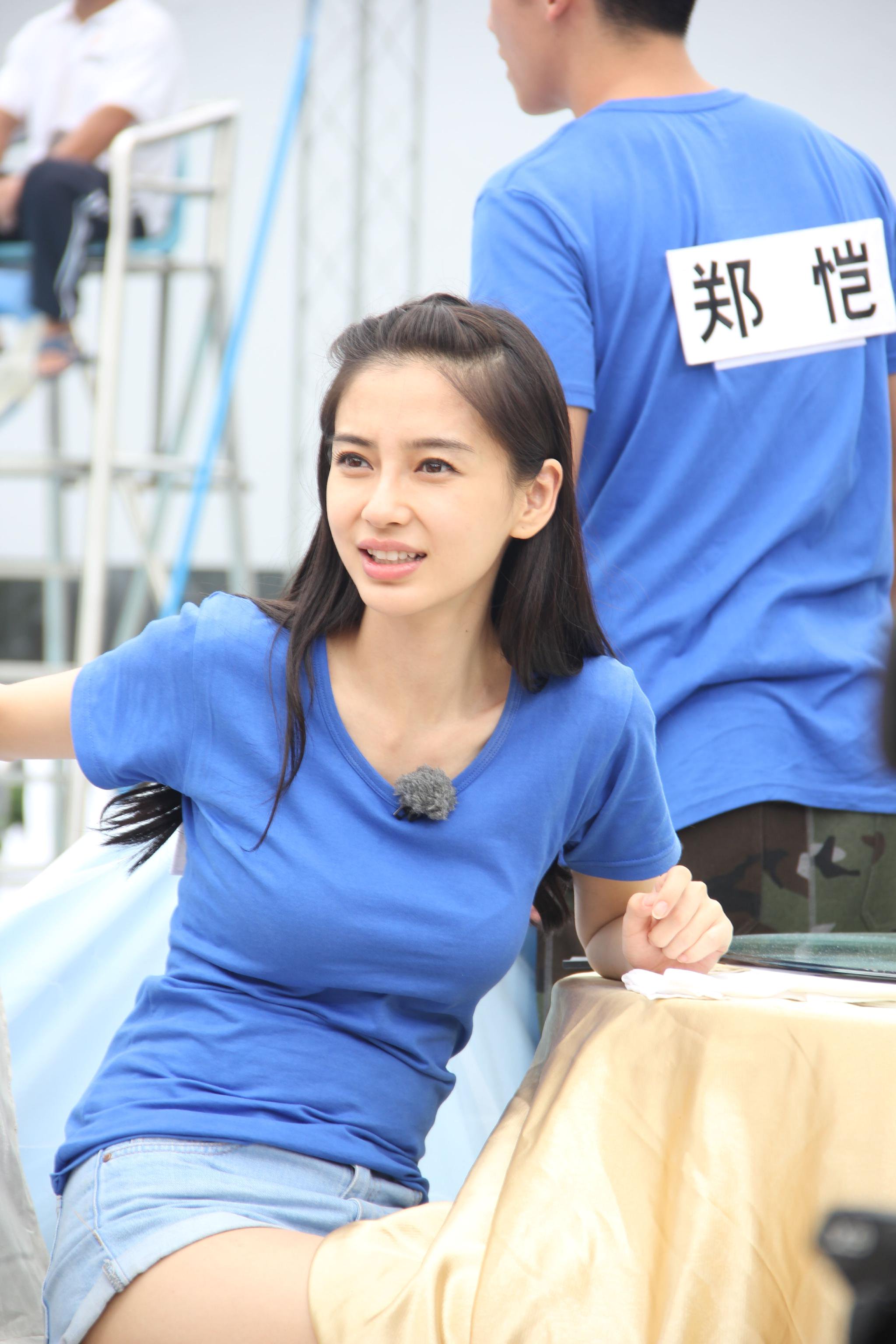 始终忘不了跑男里baby第一次出现样子……_高清图集_新浪网