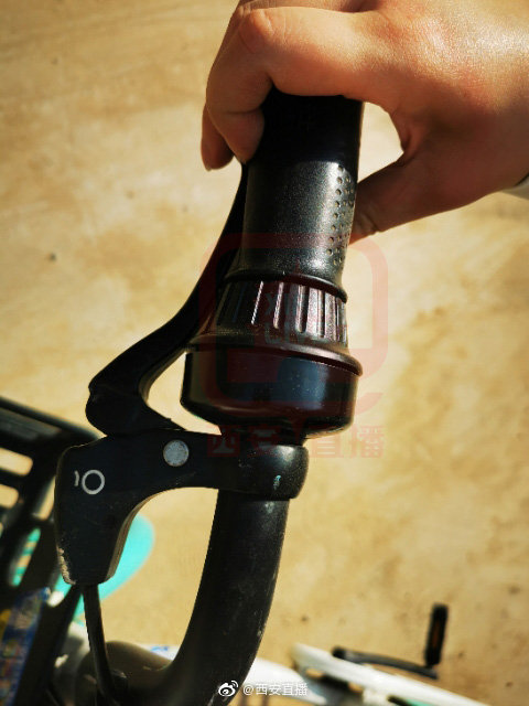 上班途中骑共享单车 刹车失灵突然失控.