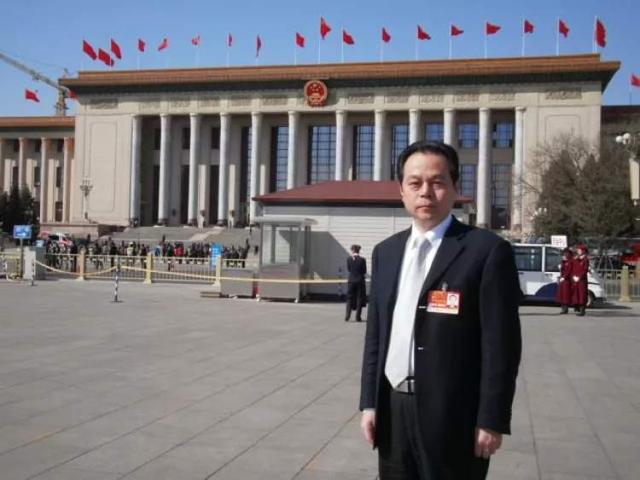 2022全国两会召开在即，人大代表们的关注焦点一如既往“接地气”休闲区蓝鸢梦想 - Www.slyday.coM