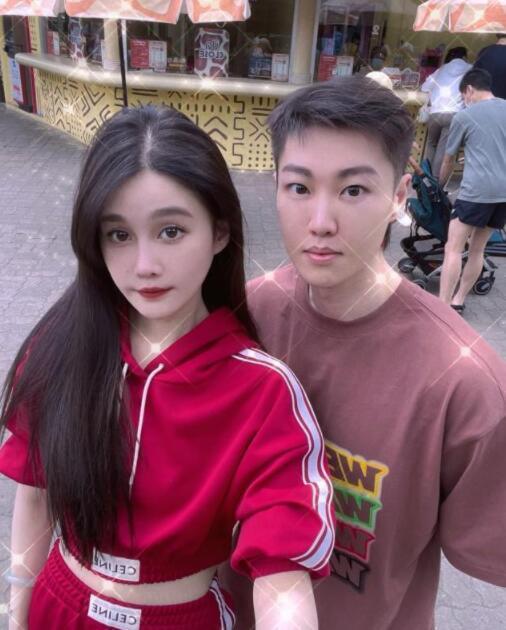 一头白发搞怪卖萌,57岁马丽娟超级美|赵一涵|赵本山|马丽娟_新浪新闻