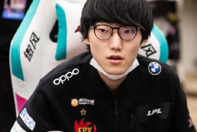 Nuguri突然宣布退役，把责任全部推给LPL，称在FPX留下心理阴影休闲区蓝鸢梦想 - Www.slyday.coM