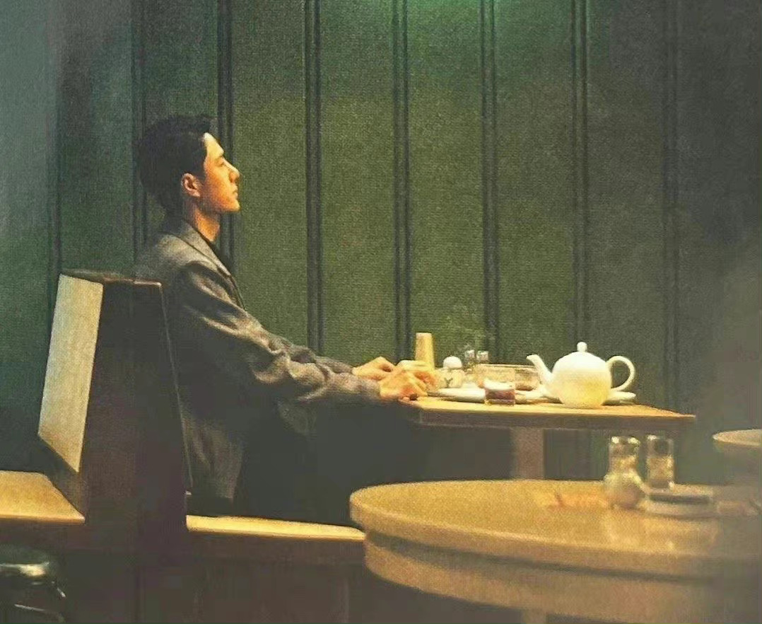 天呐,光看描述和剧照就已经感受到了他内心的那种苦!__财经头条