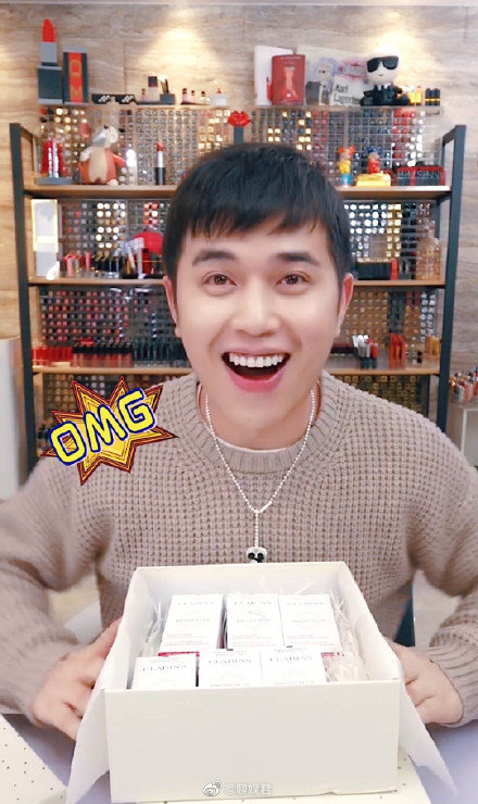 李佳琦小助理付鹏改名了,正式宣布转做幕后合伙人,退出直播间