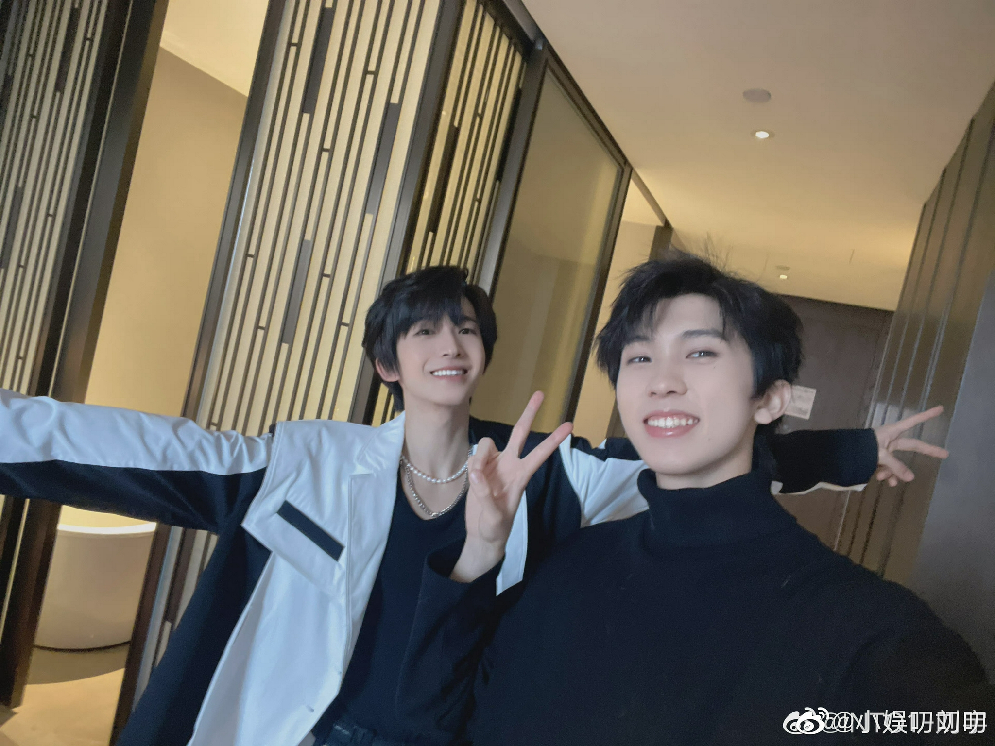 刘宇和林墨均发文呼吁理智追星