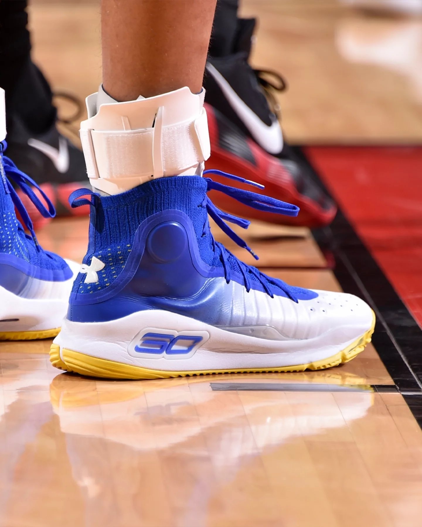 库里历代签名鞋,哪双是你心中最佳?