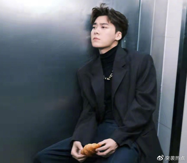 演员李易峰因多次嫖娼被依法拘留 本人对违法事实供认不讳休闲区蓝鸢梦想 - Www.slyday.coM