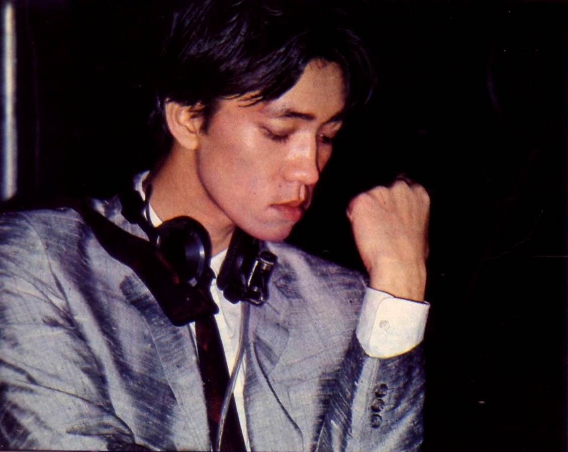 坂本龙一 教授年轻时的写真_高清图集_新浪网