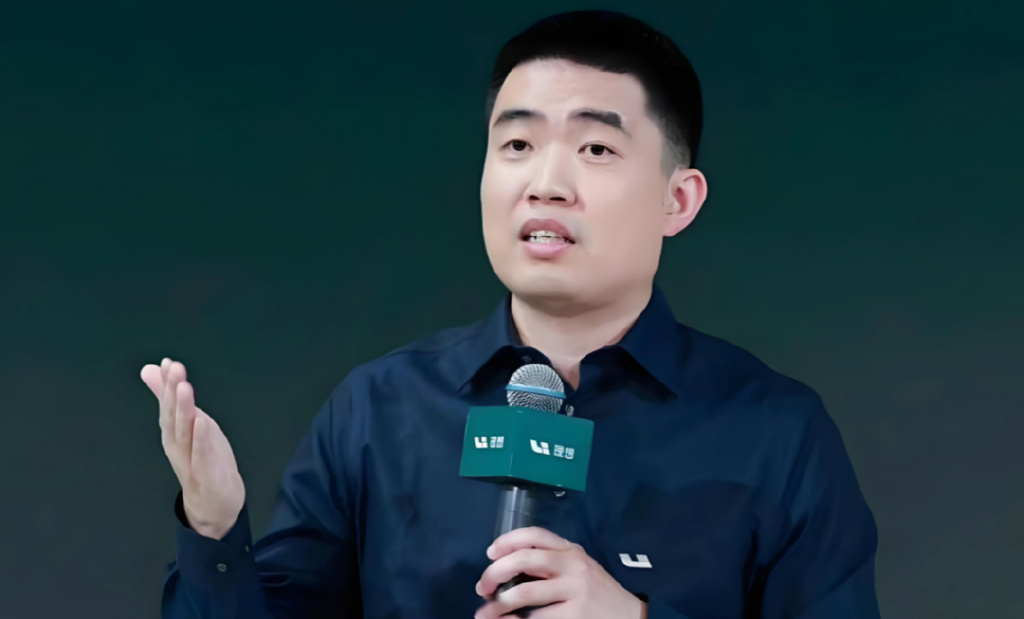 李想走不完的至暗时刻