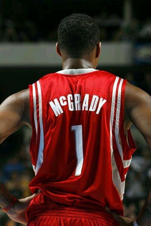 背影麦迪. 感觉突然碰到了一些酸酸的情绪