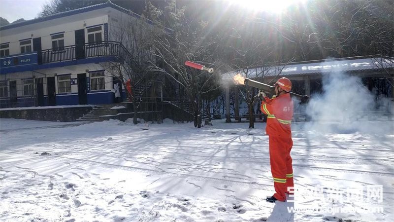 【我们的十年】宝鸡护林员夫妻:守护青山 向绿而行休闲区蓝鸢梦想 - Www.slyday.coM 【我们的十年】宝鸡护林员夫妻:守护青山 向绿而行休闲区蓝鸢梦想 - Www.slyday.coM