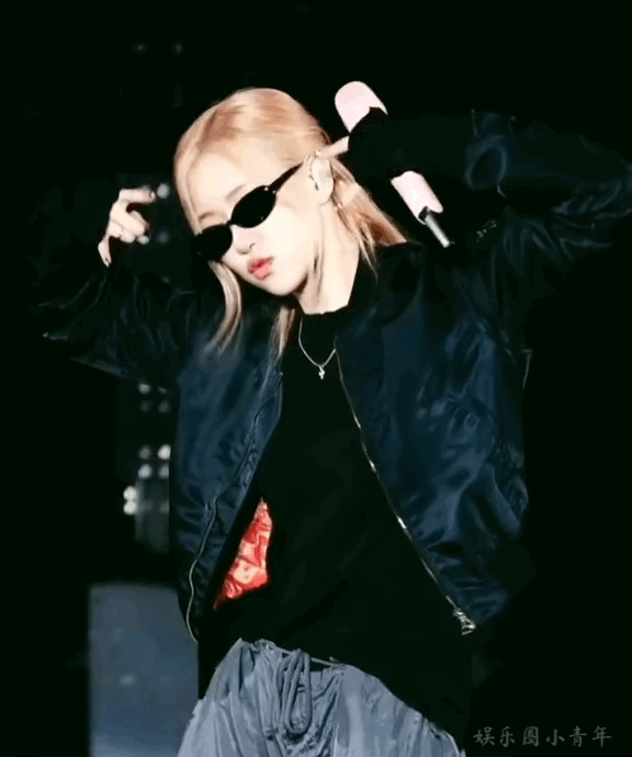 戴墨镜的虚势帅哥,哎呦,不错啊,朴彩英!__财经头条