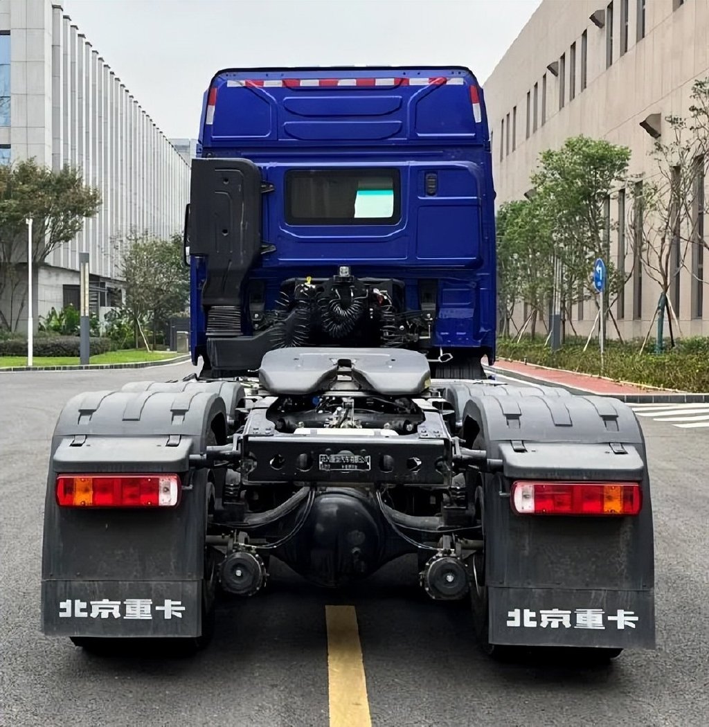 北汽重卡新车亮相公告实力如何?-新浪汽车