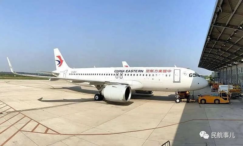 空客中国总装的第600架A320系列飞机交付东航
