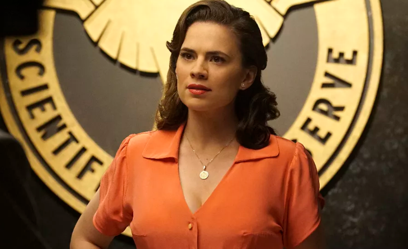 但在「复联」之外,我最喜欢的角色是美队的女盆友—— 特工卡特.