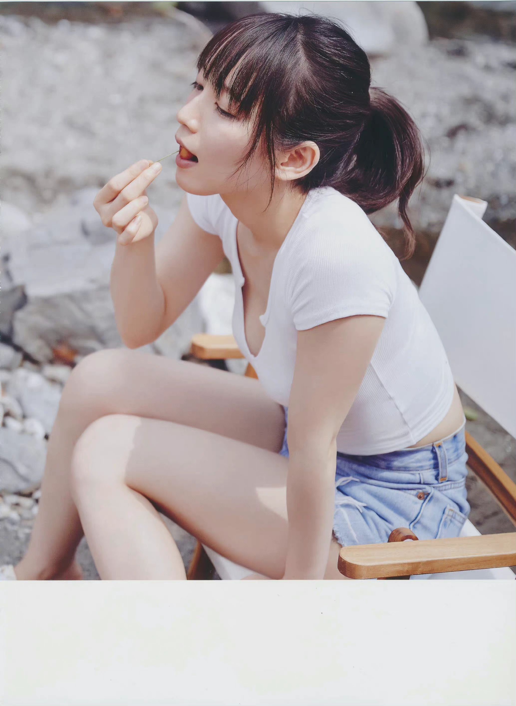 吉冈里帆 写真集《裡帆採取》 676767吉冈里