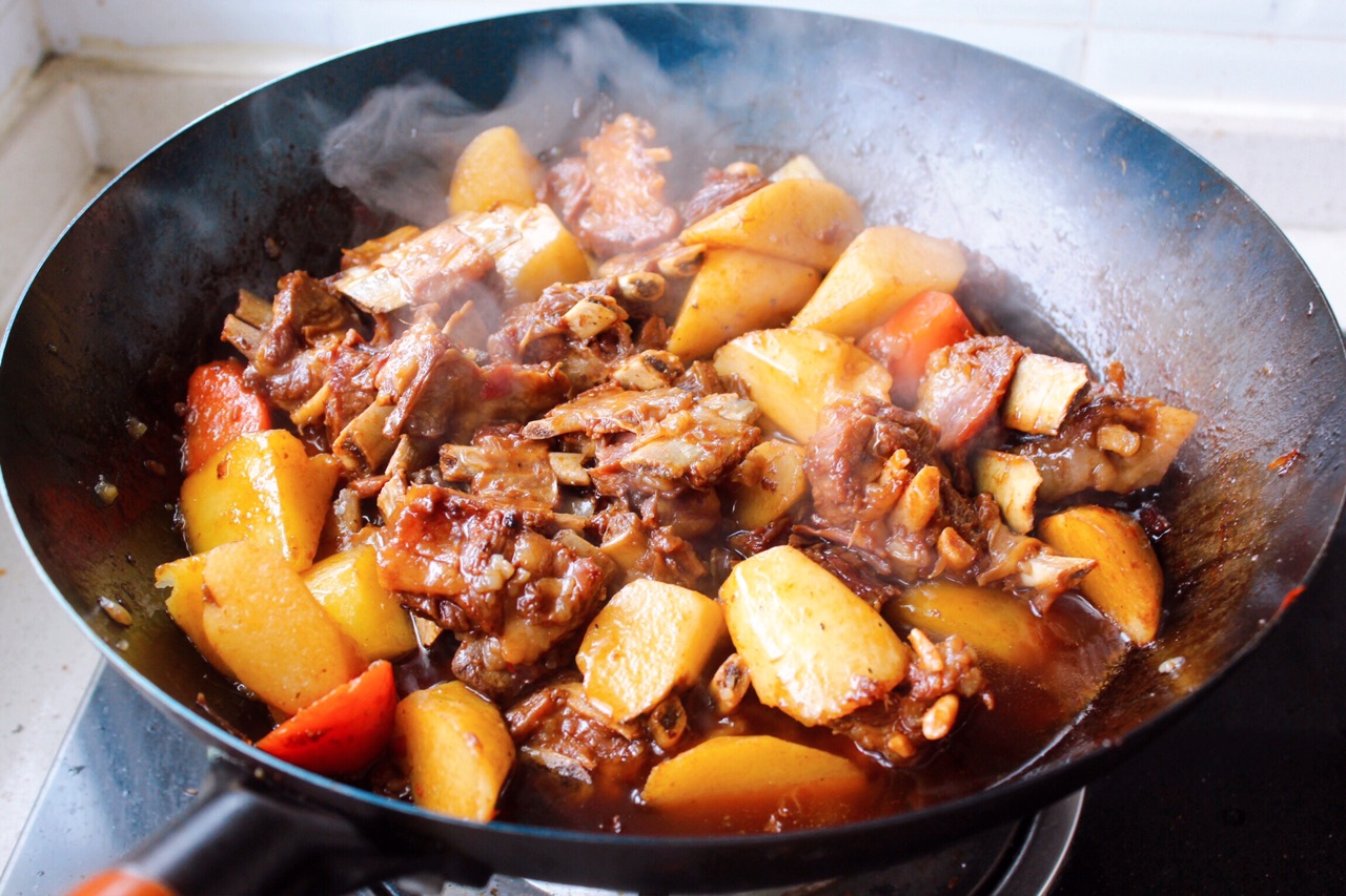 天冷不能做过的美食红烧羊排炖上一锅能吃一天