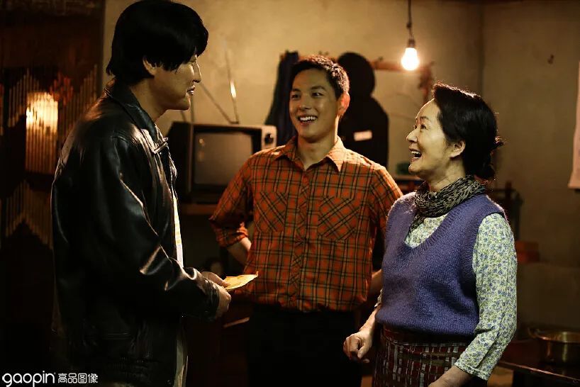 《苏里南》别再浪费影帝了!韩国真实罪案改编剧集要这么拍!休闲区蓝鸢梦想 - Www.slyday.coM 《苏里南》别再浪费影帝了!韩国真实罪案改编剧集要这么拍!休闲区蓝鸢梦想 - Www.slyday.coM