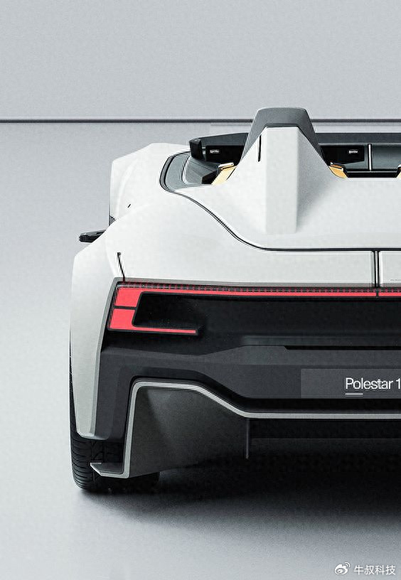 新浪汽车>汽车看点>自媒体>正文>564_816竖版 竖屏