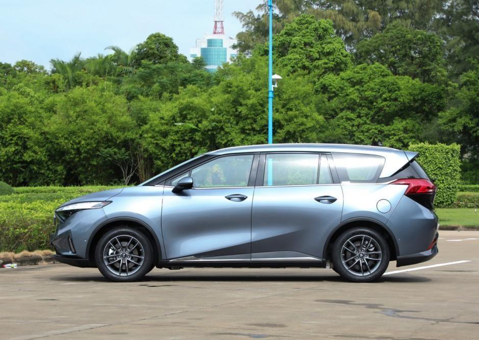 海马研发多年的纯电动,海马7x-e续航510km,价格在20万以上-新浪汽车