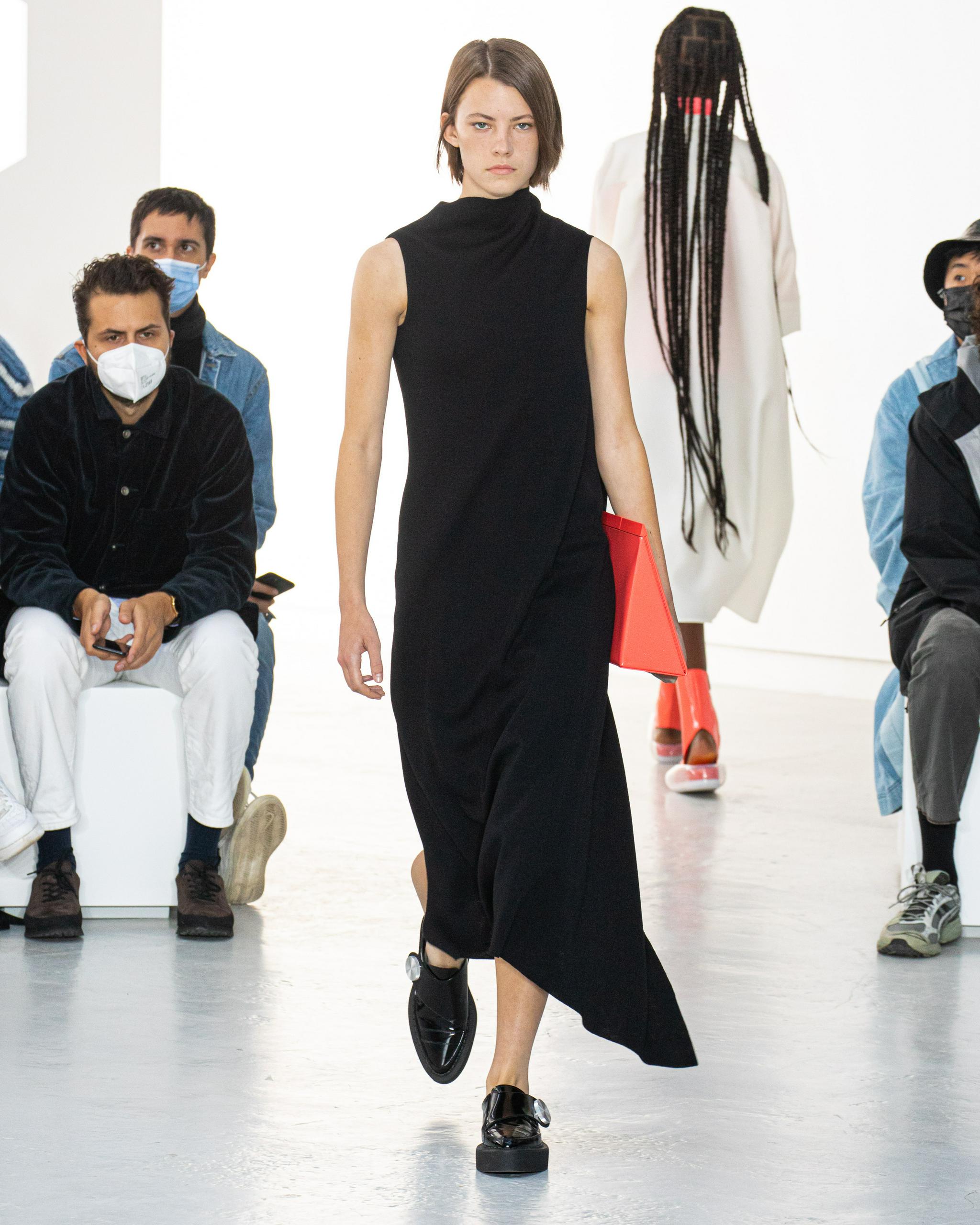 SHANG XIA 2022春夏系列 10月4日……休闲区蓝鸢梦想 - Www.slyday.coM