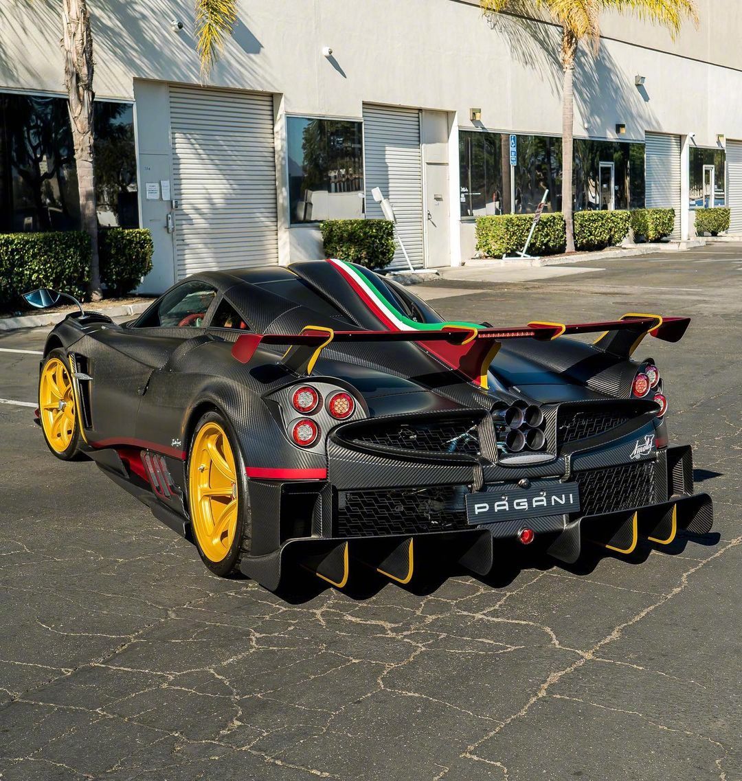 帕加尼paganihuayraimola1of5zondar