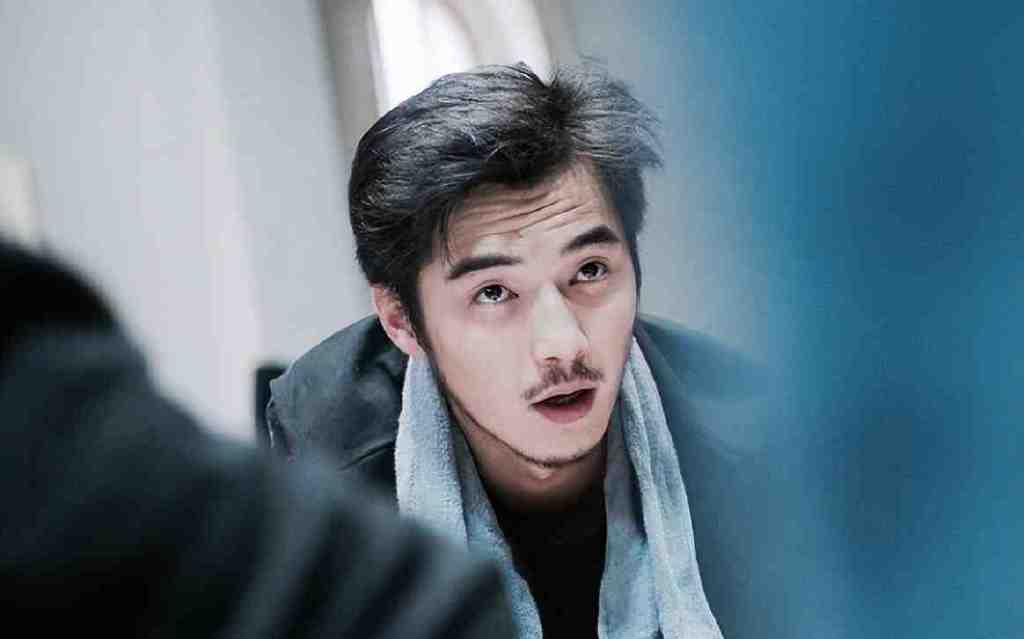 未见恋爱就已结婚，金世佳被曝隐婚生子，与抱孩子女子亲密互动休闲区蓝鸢梦想 - Www.slyday.coM