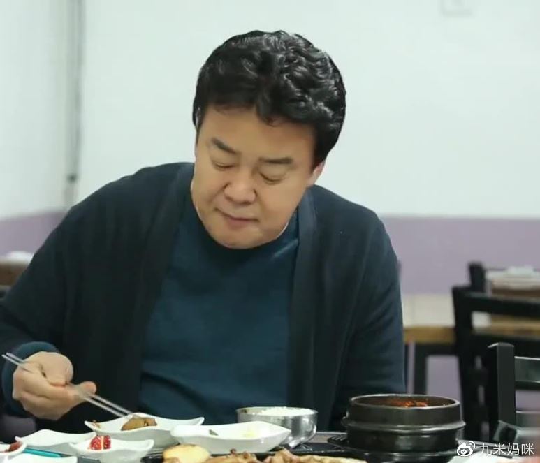 韩国明星到中国品尝美食，直言要带回韩国卖，网友：又成韩国的了__财经头条