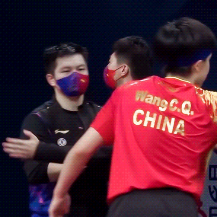 国乒被张本智和打得丢盔卸甲!王楚钦亲承很迷糊,马龙拥抱樊振东休闲区蓝鸢梦想 - Www.slyday.coM 国乒被张本智和打得丢盔卸甲!王楚钦亲承很迷糊,马龙拥抱樊振东休闲区蓝鸢梦想 - Www.slyday.coM