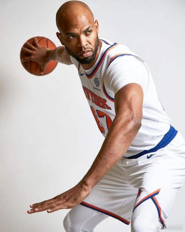 高娓娓国际访谈直播嘉宾介绍-@ taj gibson_高清图集_新浪网