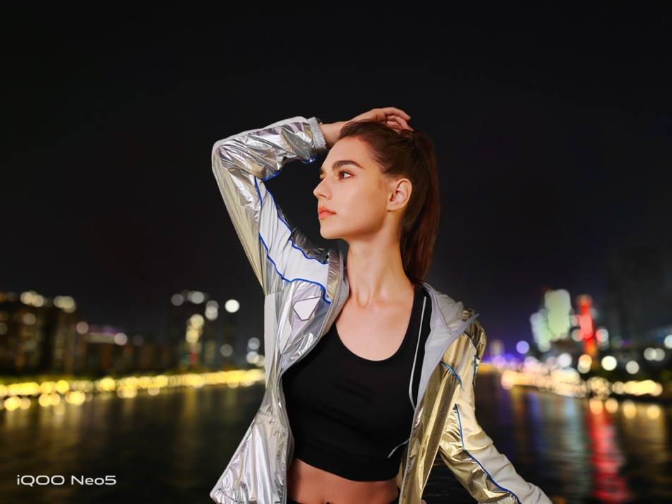 “强悍双芯”iQOO Neo5搭载骁龙870和独显芯片,还有偷拍监测!