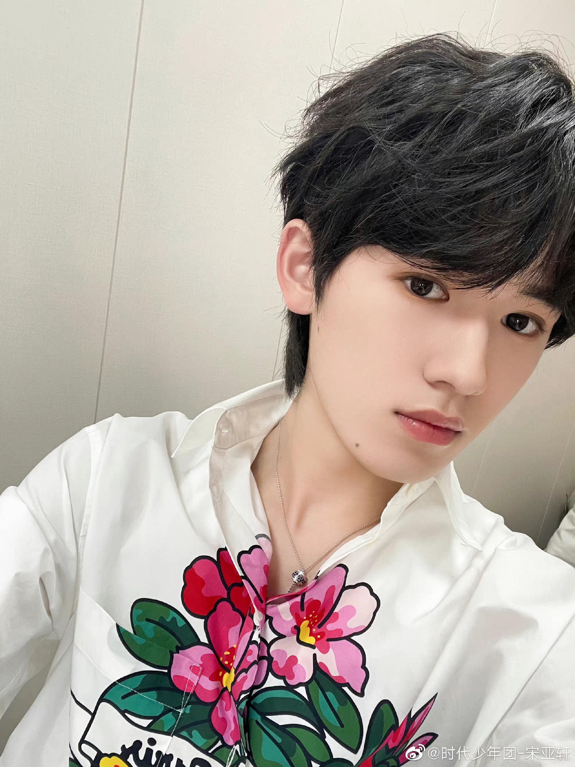 分享一组从小帅到大的宋亚轩 原生态帅哥yyds