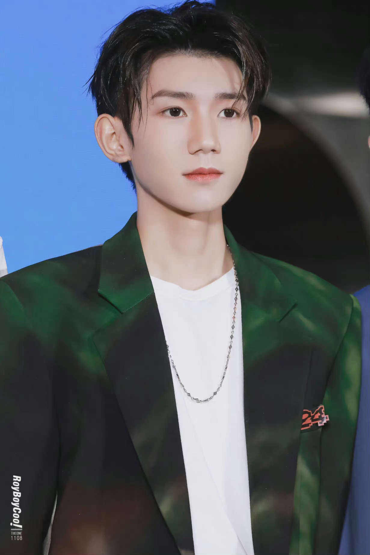 王源绝世美颜