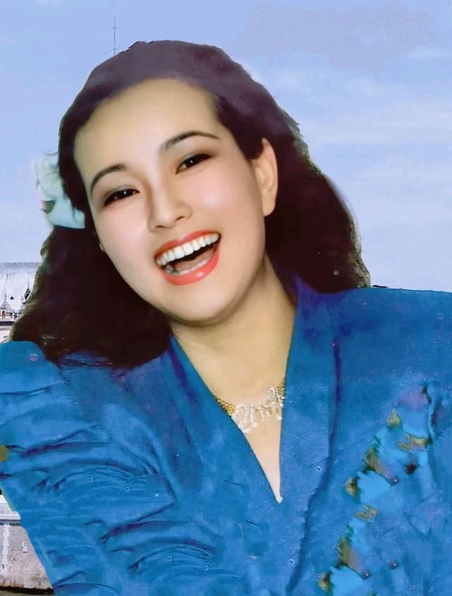 刘晓庆书法新作“吃茶去”,引发热议,其作品如何那么引人注目?休闲区蓝鸢梦想 - Www.slyday.coM 刘晓庆书法新作“吃茶去”,引发热议,其作品如何那么引人注目?休闲区蓝鸢梦想 - Www.slyday.coM