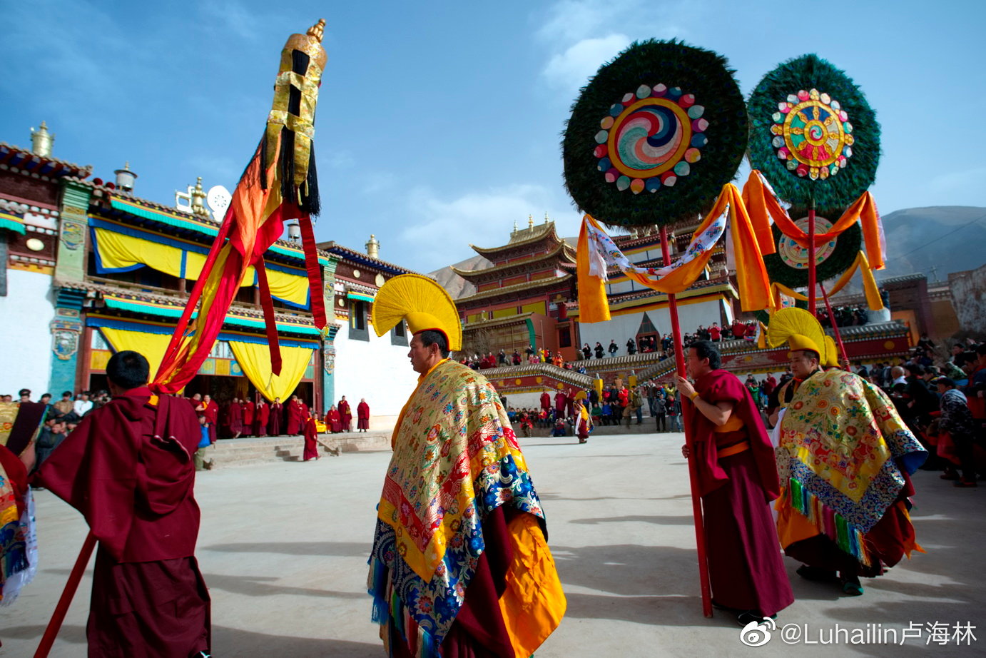 正月初五,青海热贡吾屯上寺晒大佛